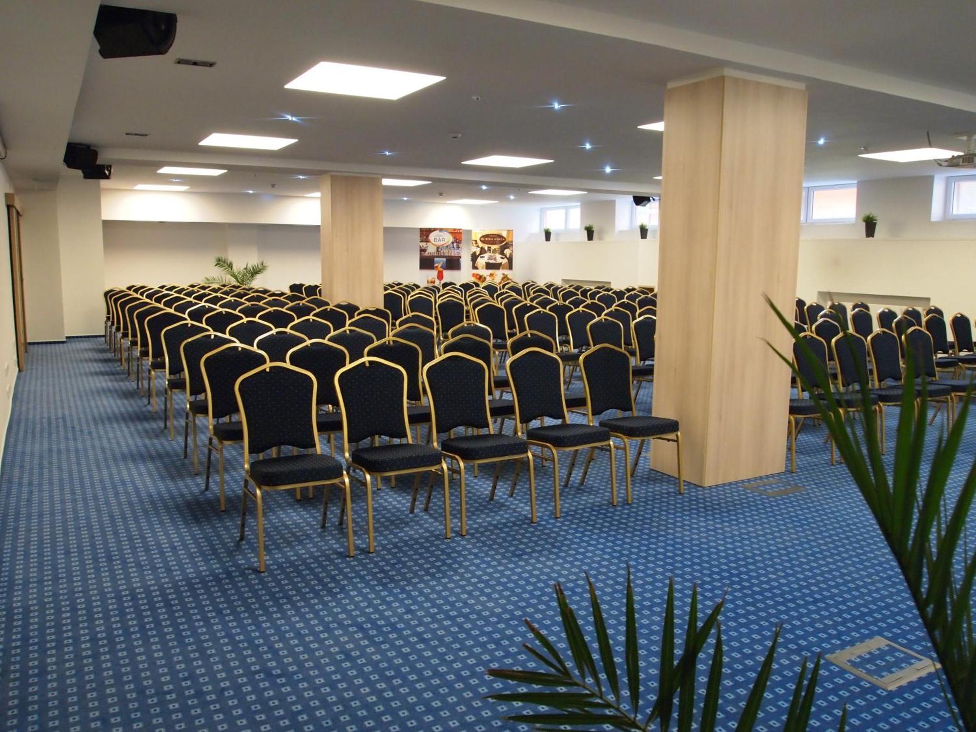 Best Western Hotel Vista Ostrava Luaran gambar